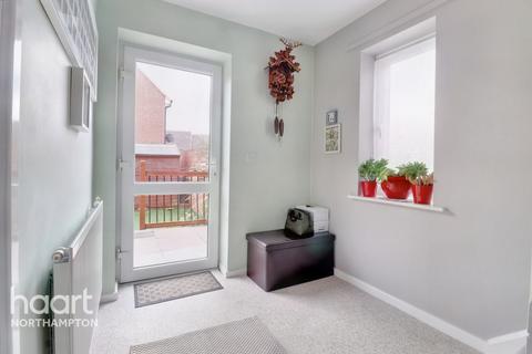 60 Booth Park, Northampton, NN3 6HU