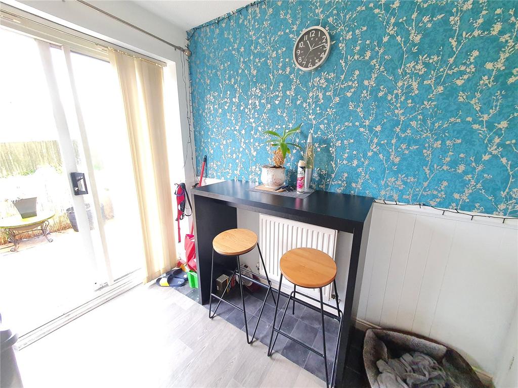 Aintree Drive, Lower Darwen, BB3 3 bed semidetached house £149,950