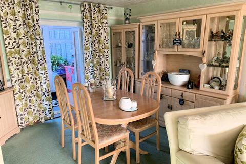 32 Maes Egryn, Llanegryn, Tywyn, LL36 9SH