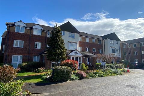 2 bedroom apartment for sale - Cathedral View Court, Cabourne Avenue, Lincoln, Lincolnshire, LN2