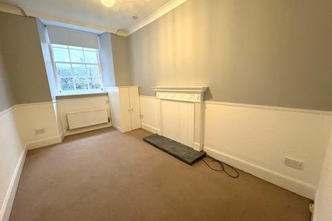 2 bedroom flat to rent, Brighton Street, Central, Edinburgh, EH1
