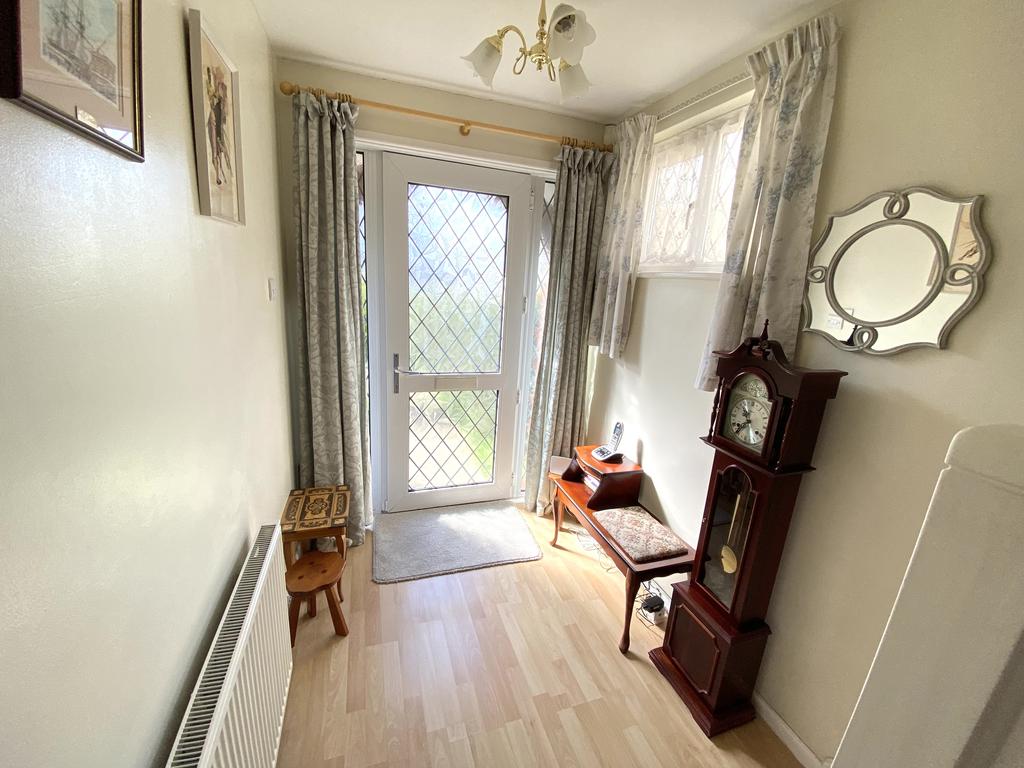Eastbourne Avenue, Gosport PO12 3 bed end of terrace house for sale £