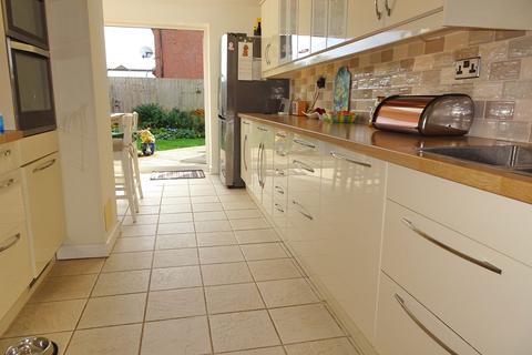 21 Beech Grove, Porthcawl, CF36 5DP