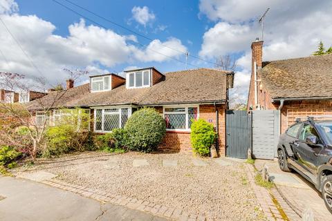 6 Arlington Close, Twickenham, TW1 2BE