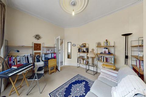 44 Clifton Road, London, N3 2AR