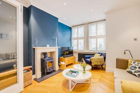 59 First Avenue, London, SW14 8SP