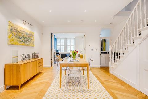 59 First Avenue, London, SW14 8SP