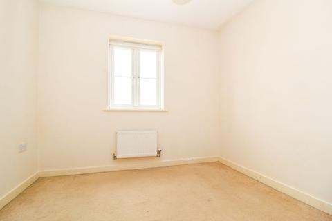 148 Ashmead Road, Bedford, MK41 7FD