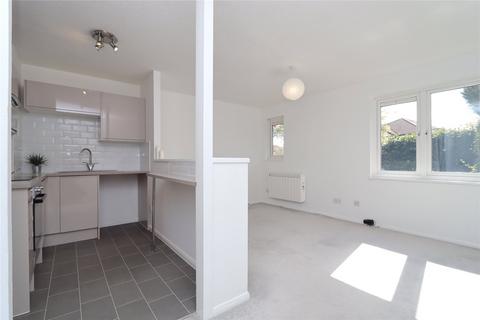 2 bedroom maisonette for sale, Pomander Crescent, Walnut Tree, Milton Keynes, Buckinghamshire, MK7