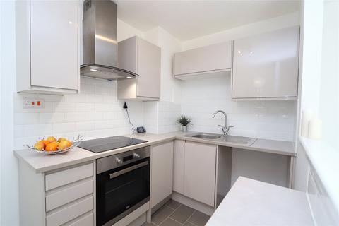 undefined, Pomander Crescent, Walnut Tree, Milton Keynes, Buckinghamshire, MK7