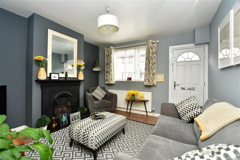 17 Chalkpit Hill, Chatham, ME4 5TA
