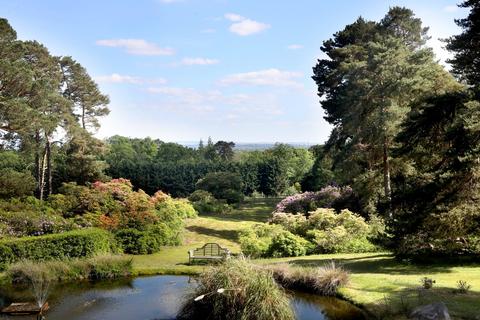 8 bedroom detached house for sale, Chertsey Road, Windlesham