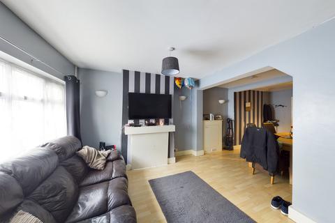 4 Myrtle Road, Folkestone, CT19 6EE
