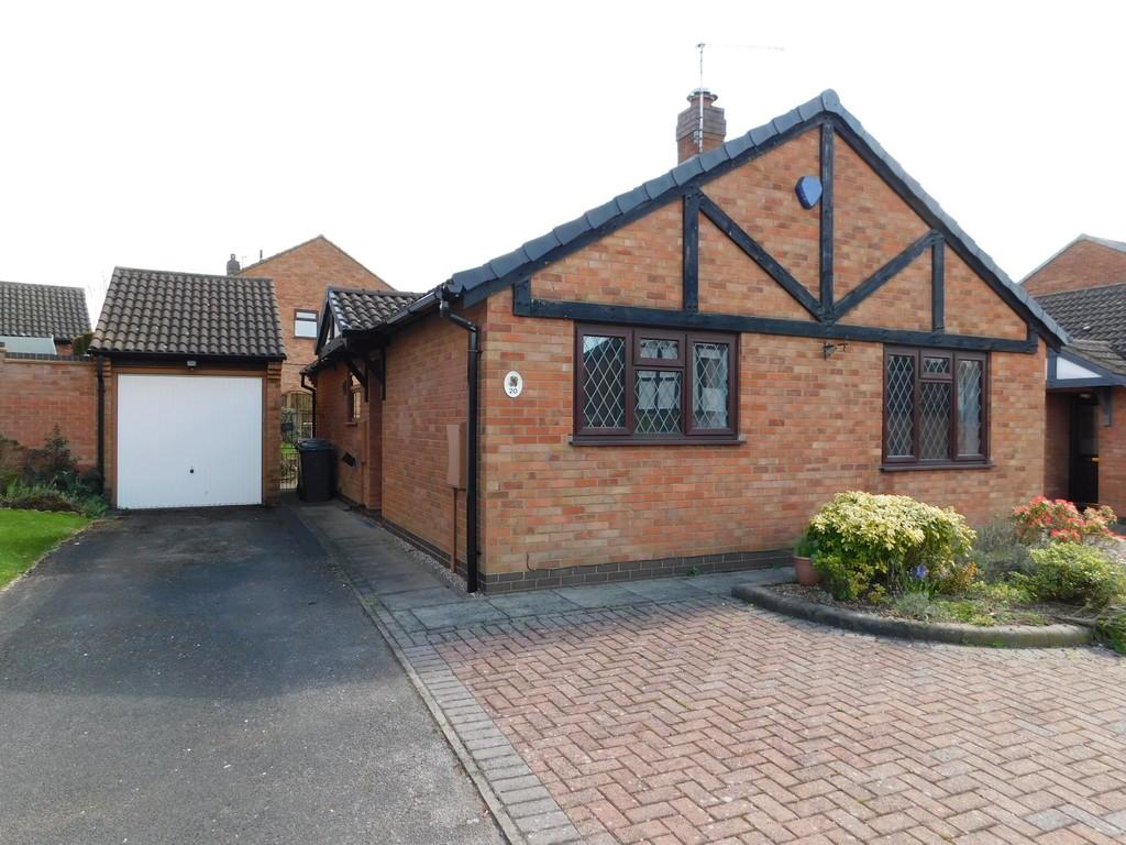 The Belfry, Stretton, BurtononTrent 2 bed detached bungalow £840