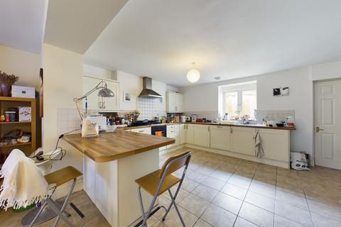4 bedroom terraced house for sale - Molesworth Road, Plymouth