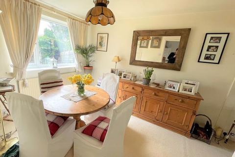 3, Crossways Cottages Tismans Common, Rudgwick, Horsham, RH12 3BL
