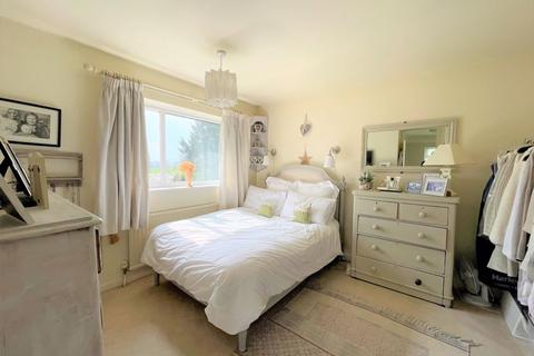 3, Crossways Cottages Tismans Common, Rudgwick, Horsham, RH12 3BL
