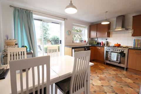 18 Bluebell Close, Scunthorpe, DN15 6BS
