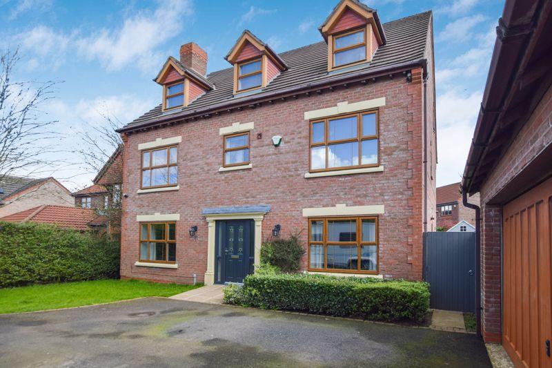 Pex Hill Court, Widnes 6 bed detached house £650,000