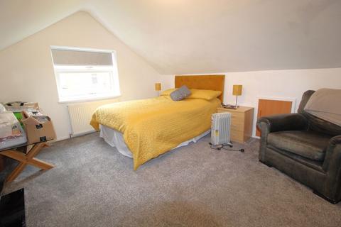 3 bedroom detached bungalow for sale - Lowwood Grove, Birkenhead