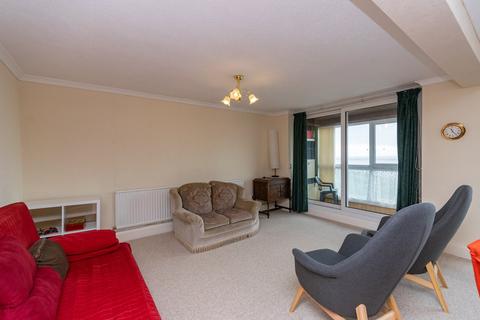 2 bedroom apartment for sale - Pier Court, North Promenade, Lytham St Annes, FY8