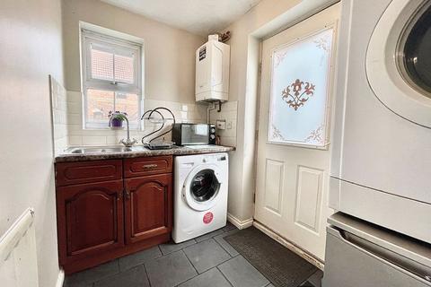 28 Fyfield Drive, South Ockendon, RM15 5QE