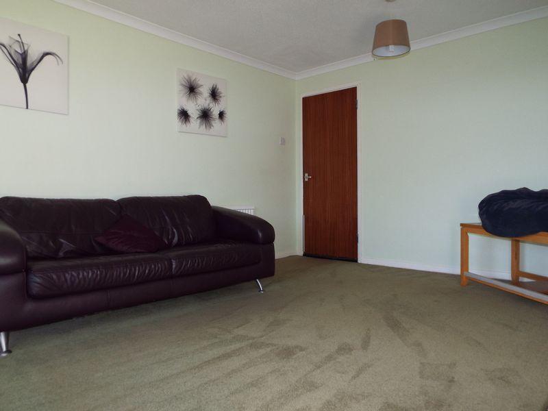 Kingfisher Way, Bournville, Birmingham, B30 1TG 3 bed terraced house