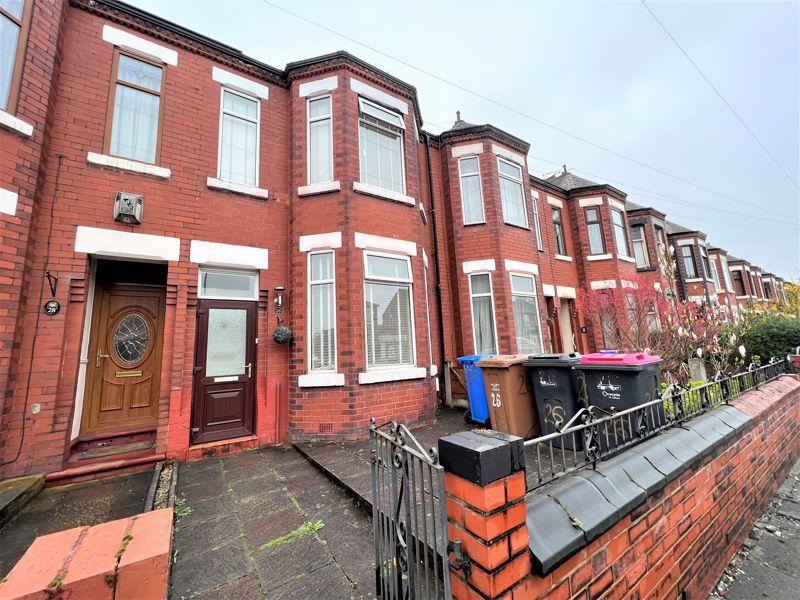 Light Oaks Road, Salford 2 bed terraced house £950 pcm (£219 pw)