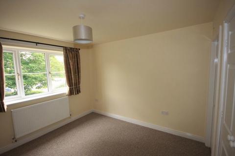 2 bedroom flat to rent, Park Court, Meadow Road, Stafford, ST17 4JQ