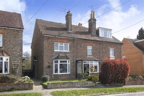 17, Carylls Cottages Faygate Lane, Faygate, Horsham, RH12 4SQ