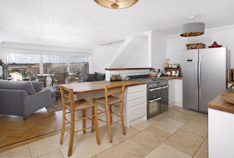 Ashleigh Road, Exmouth 3 bed terraced house £350,000