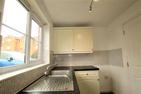 2 bedroom flat to rent, Bellhouse Road, Sheffield