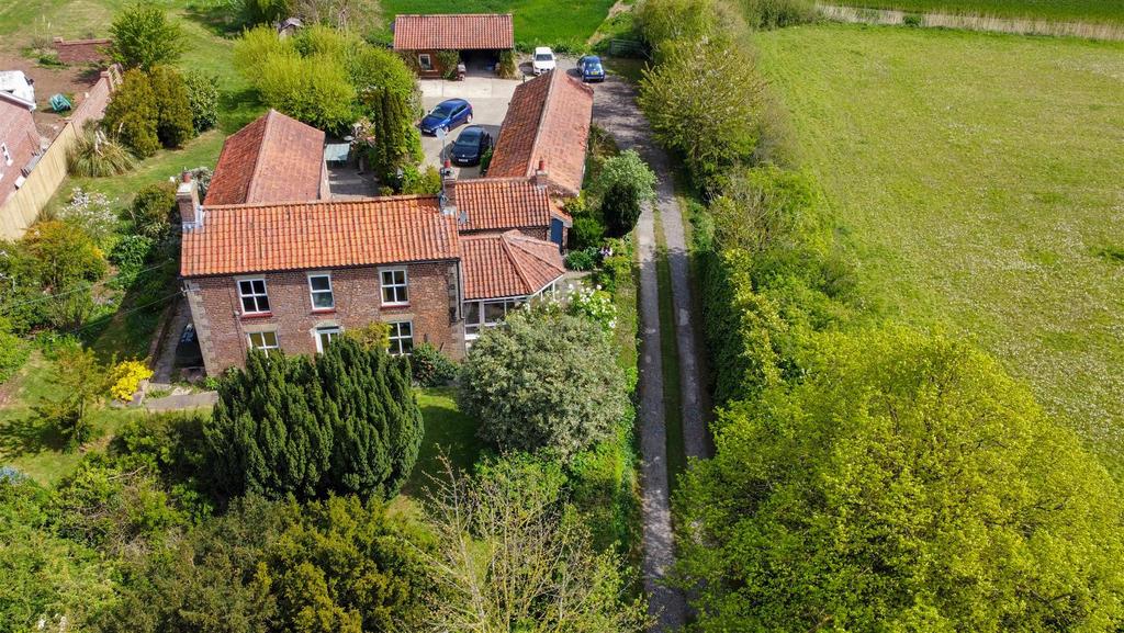 Hogsthorpe Road, Mumby 4 bed detached house for sale £545,000