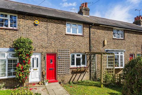 19 Mill Lane, Oxted, RH8 9DF