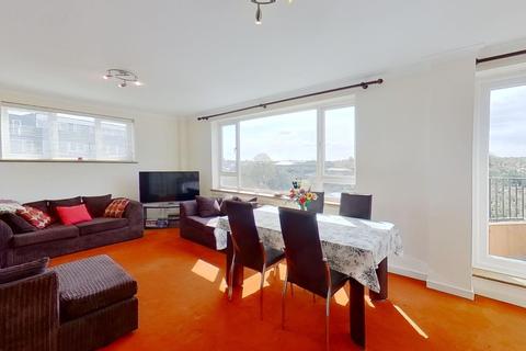 3 bedroom apartment for sale - Victoria Drive, Wimbledon SW19
