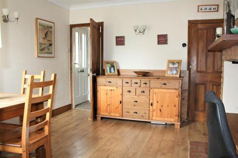 4 Elm Road, Epsom, KT17 2EU