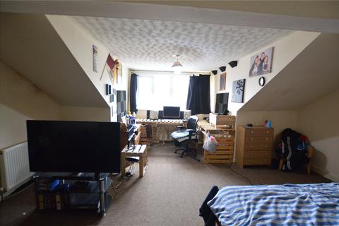 67 Sydenham Place, Bradford, BD3 0LA
