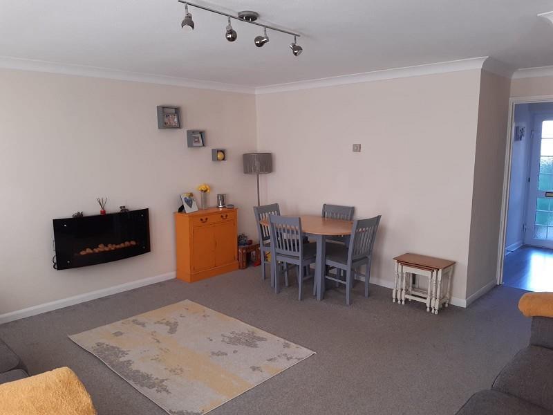 Jarvis Brook Close, BexhillOnSea 3 bed house £327,500