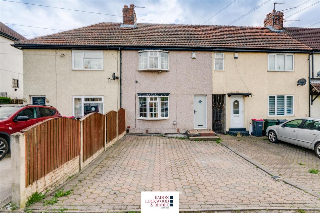 Sheffield Road, Woodhouse Mill, Sheffield 2 bed terraced house £175,000