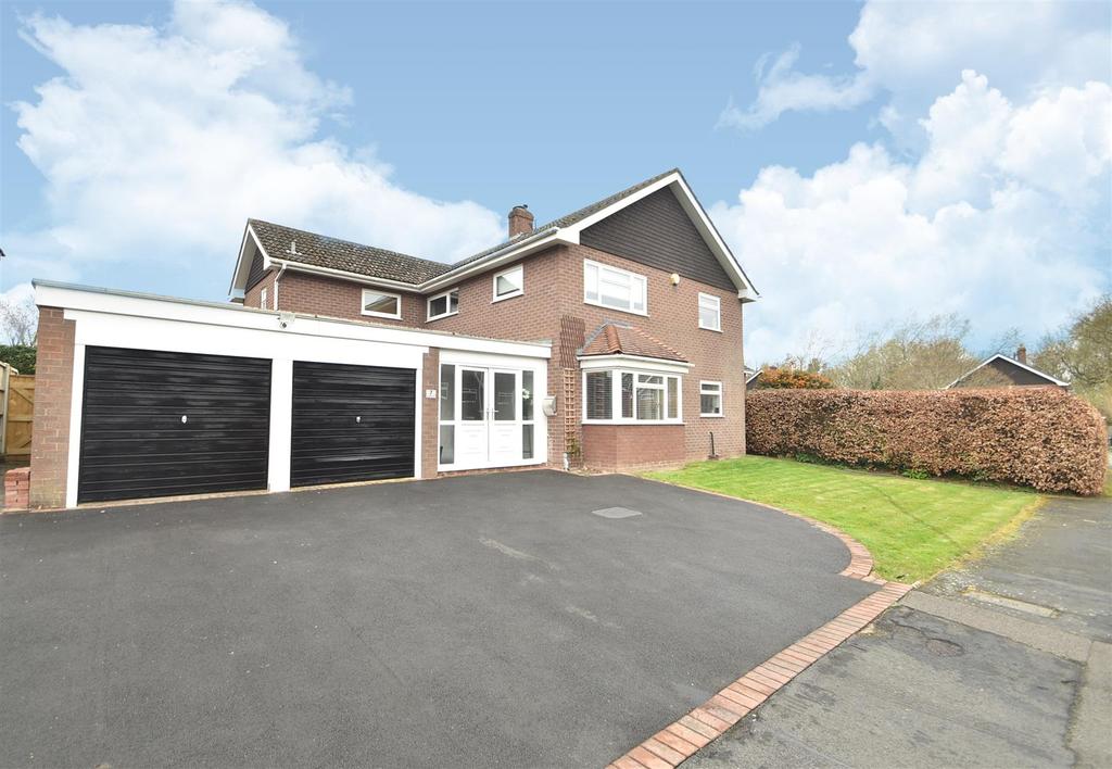 7 Woodside Drive, Shrewsbury, SY3 9BW 4 bed detached house for sale £