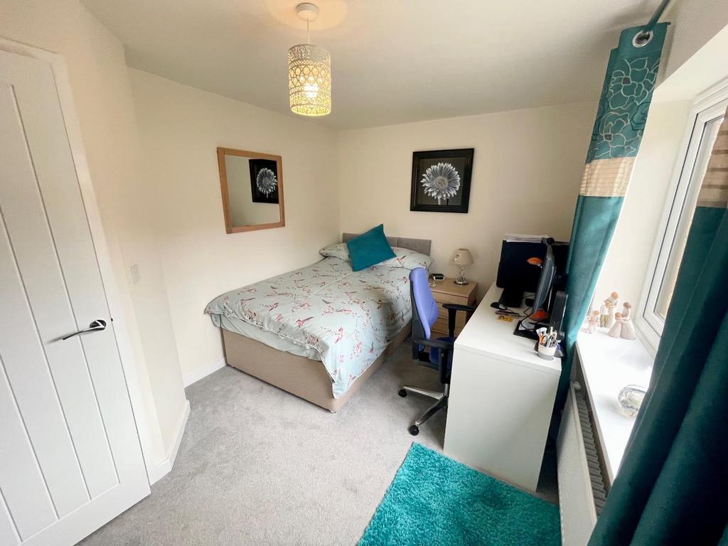 Second double bedroom