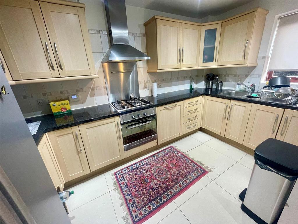 1 OL- Kitchen.jpg