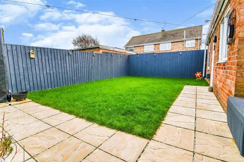 25 Damson Road, Thorngumbald, Hull, HU12 9QL