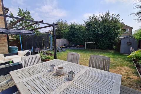 20 Ashwell Road, Cottesmore, Oakham, LE15 7BX