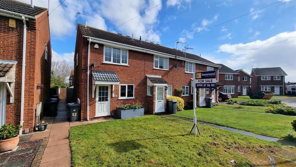 Langdale Grove, Bingham 2 bed semidetached house £185,000