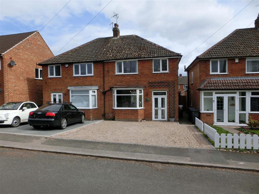 Alcester Road South, Birmingham 3 bed semidetached house £280,000