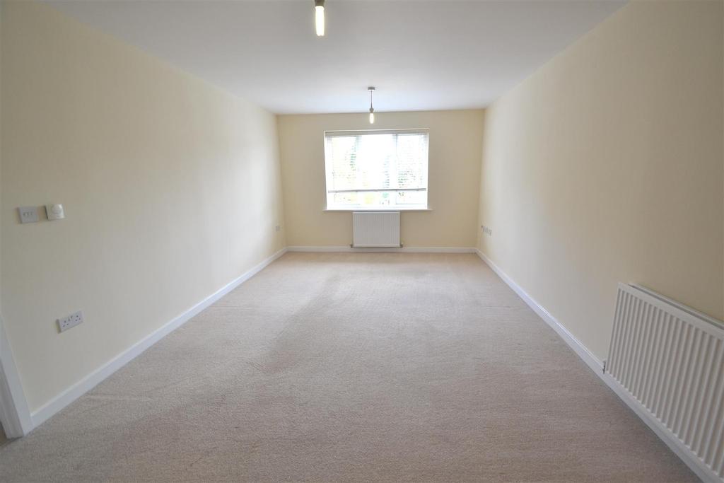 Woollens Grove,Hertford Road,Hoddesdon,Hertfordshire 2 bed apartment