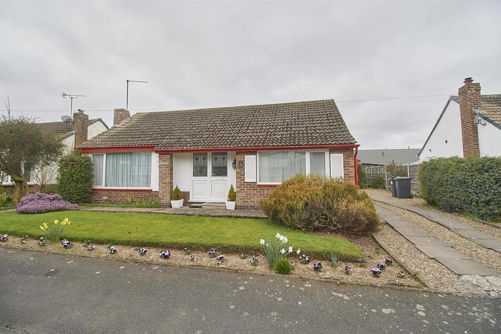 Manor Crescent, Stapleton 2 bed detached bungalow for sale £260,000