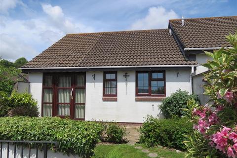 2 bedroom bungalow for sale - Chisholme Close, St. Austell
