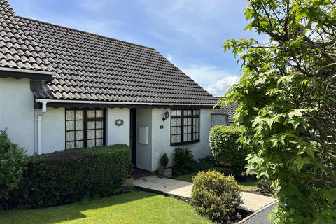 2 bedroom bungalow for sale, Chisholme Close, St. Austell